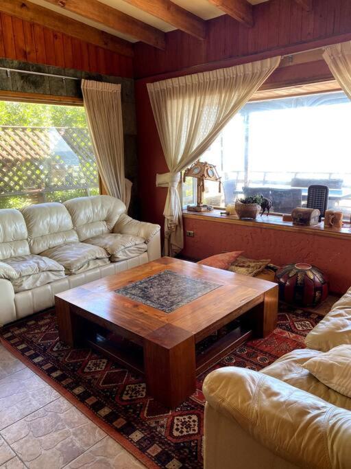 Casa de férias Linda Casa Frente A La Playa, Maitencillo, Reservar Con Mas De Un Dia De Anticipacion